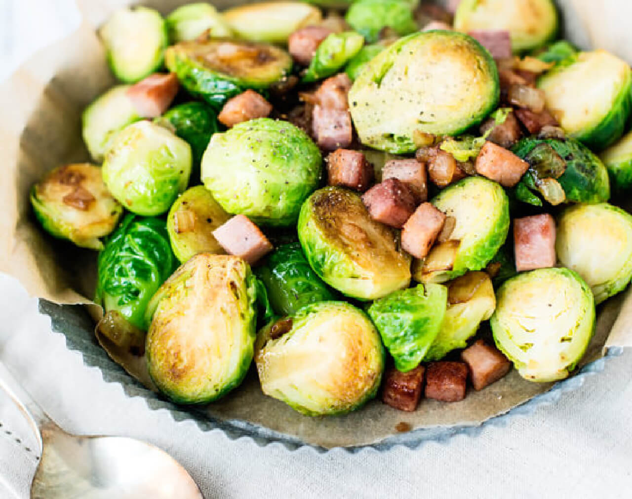 Stir-Fried Brussels Sprouts and Ham